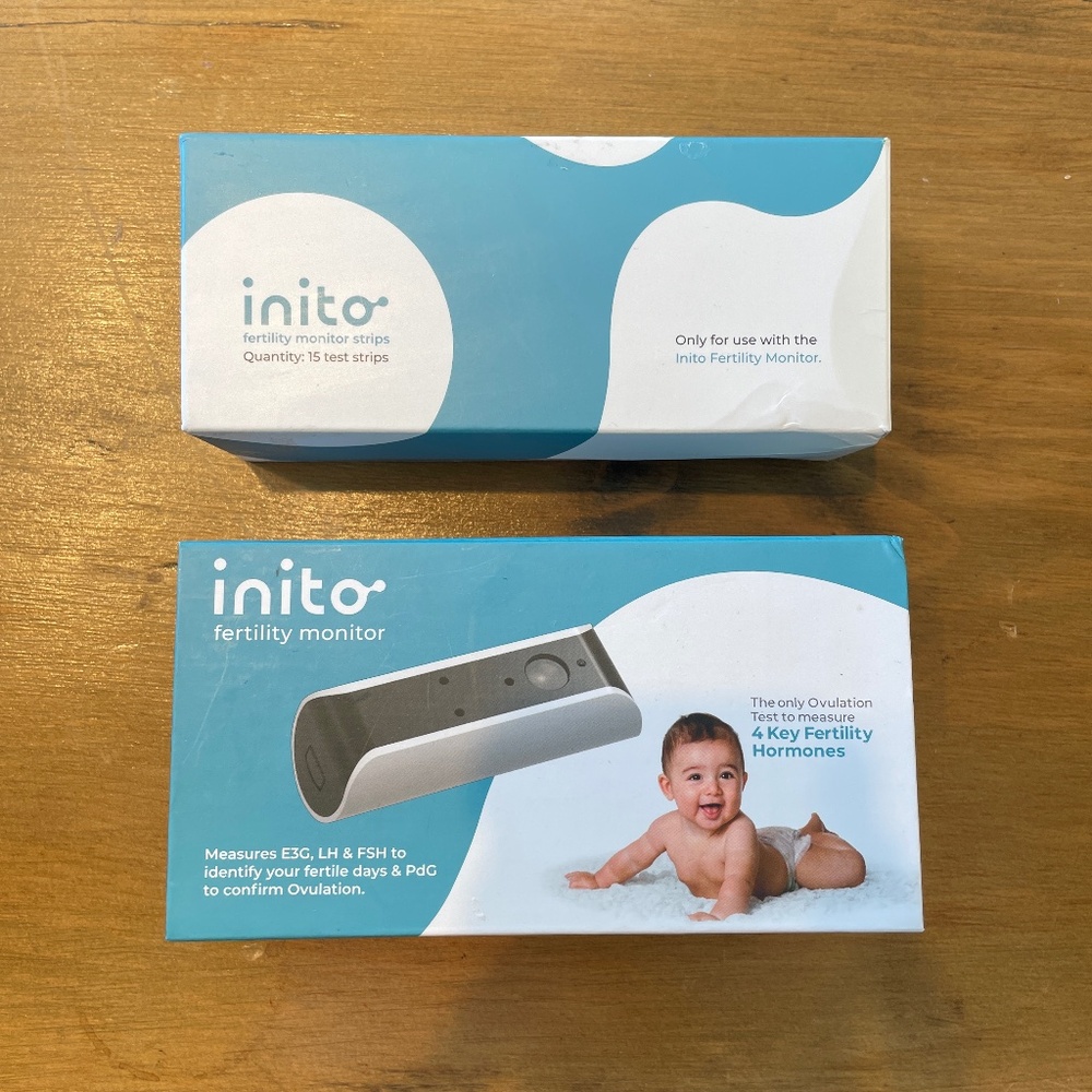 Inito Fertility Monitor with Test Strips